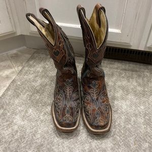 Women’s corral vintage boots